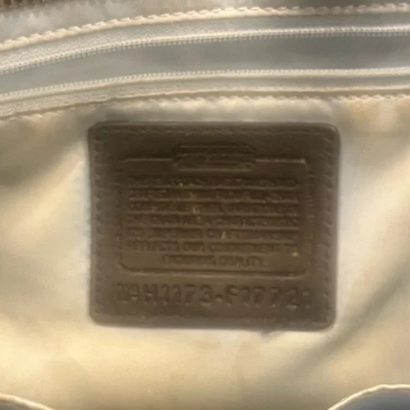 Coach Gallery Soft Black Leather Handbag Tote Purse - Picture 12 of 13